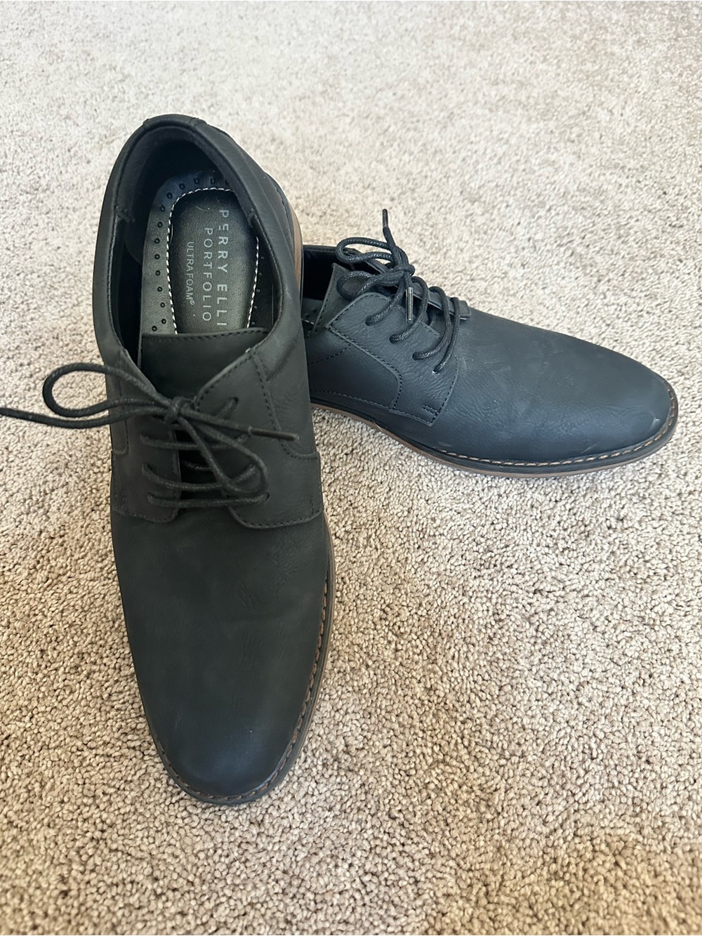 Perry Ellis Black Lace-Up Derby Shoes